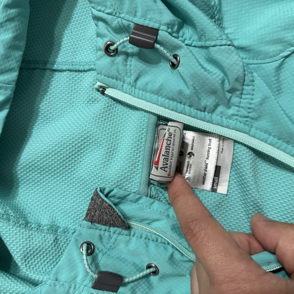 Avalanche Weather Shield Running Shell Full Zip Hooded Jacket Teal Women's Small - Picture 5 of 12